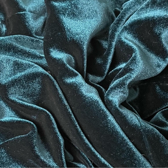 Teezeme Green Velvet Mini Dress Goth Grunge Vampy Witchy Preppy Hoco Prom Nye XS - Picture 8 of 9